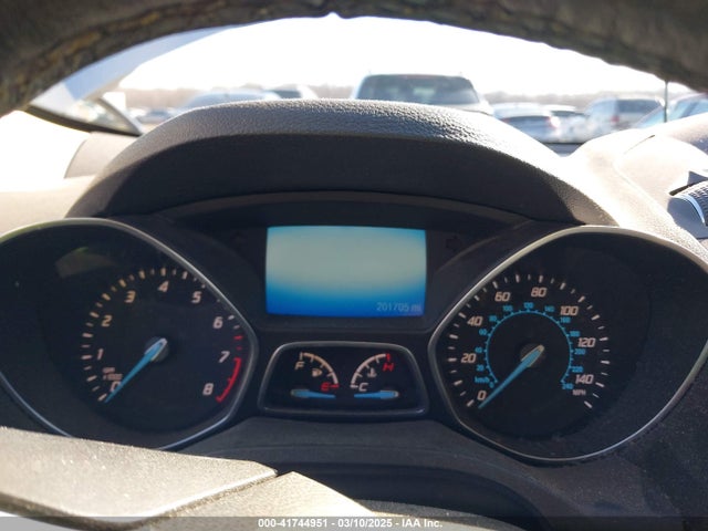 1FMCU9J97FUB13587 Ford Escape Titanium