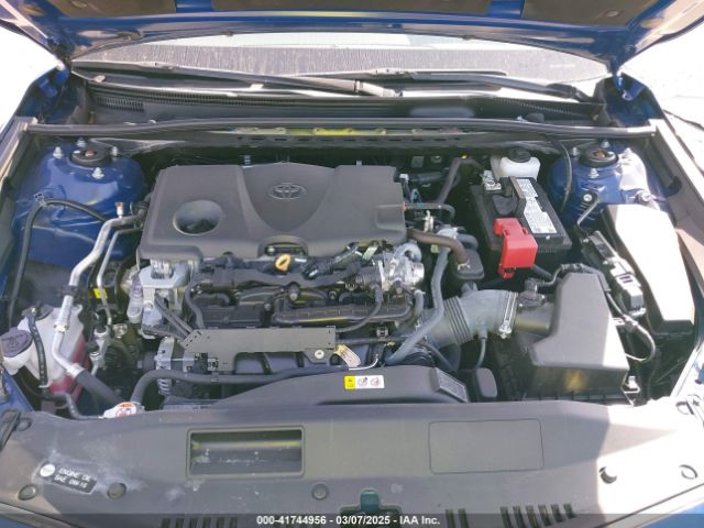 4T1R11AK0RU239589 Toyota CAMRY LE