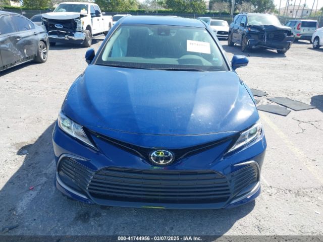 4T1R11AK0RU239589 Toyota CAMRY LE