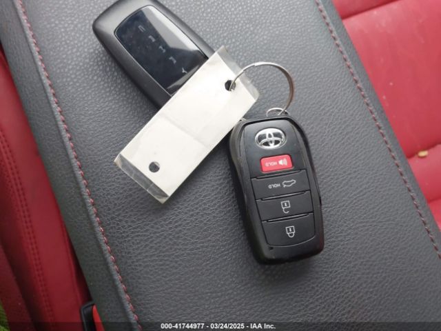4T1DBADK5SU008308 Toyota CAMRY XSE