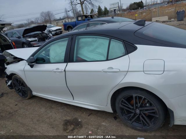 4T1DBADK5SU008308 Toyota CAMRY XSE