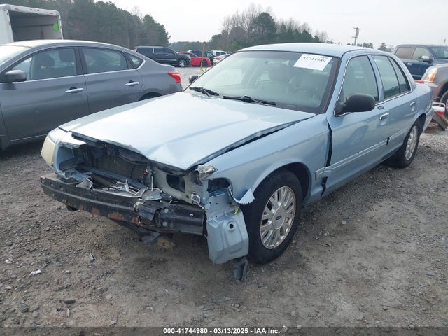2003 Ford Crown Victoria Lx მანქანა იყიდება აუქციონზე, vin: 2FAFP74W83X180076, აუქციონის ნომერი: 41744980