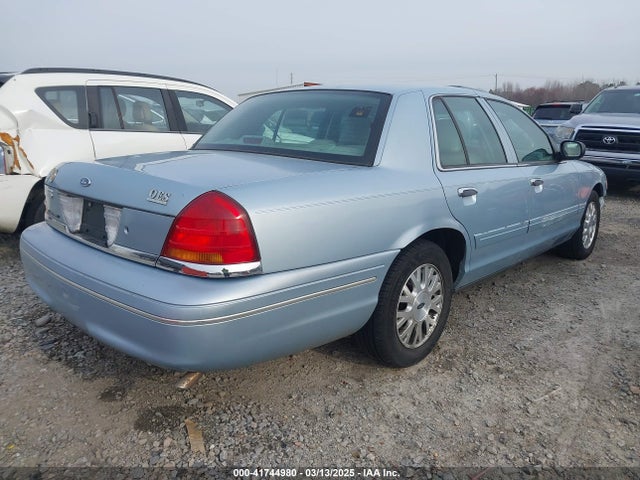 2003 Ford Crown Victoria Lx მანქანა იყიდება აუქციონზე, vin: 2FAFP74W83X180076, აუქციონის ნომერი: 41744980