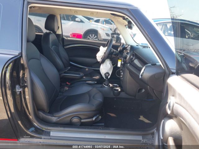2013 MINI HARDTOP WMWSV3C56DT394382 Photo 4