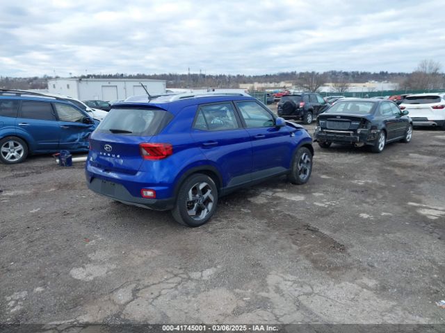 KMHRC8A33PU257464 Hyundai Venue Sel