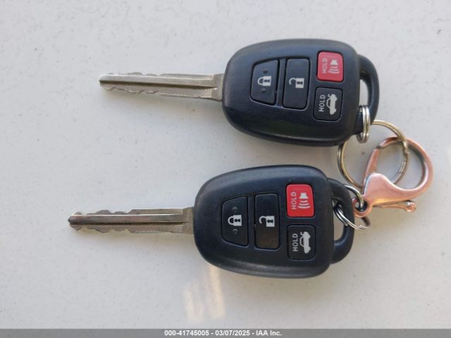 2T1BURHE8FC399420 Toyota Corolla Le Plus
