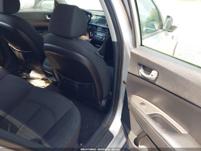 5XXGT4L30GG009177 KIA Optima Lx