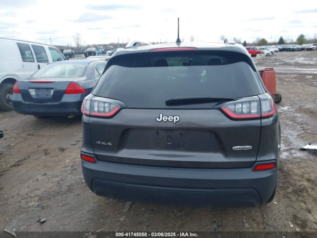 1C4PJMLB2KD101505 Jeep Cherokee Latitude Plus 4x4