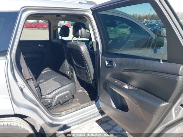3C4PDCGG9KT857947 Dodge Journey Crossroad
