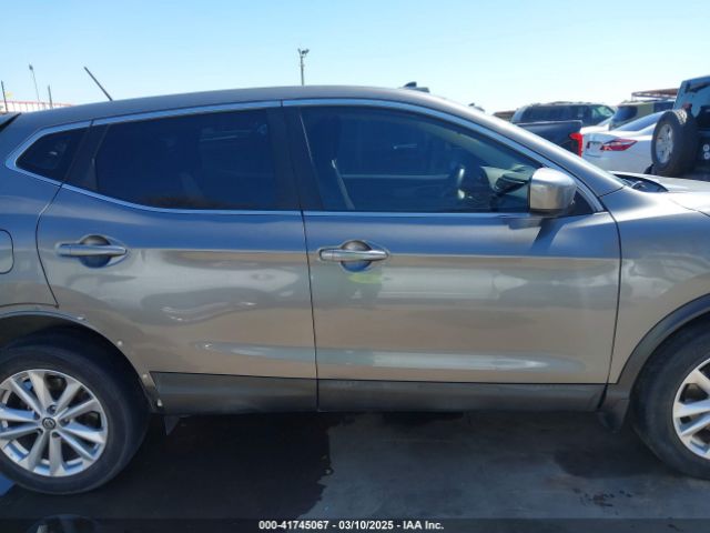 JN1BJ1CP8KW236905 Nissan Rogue Sport S