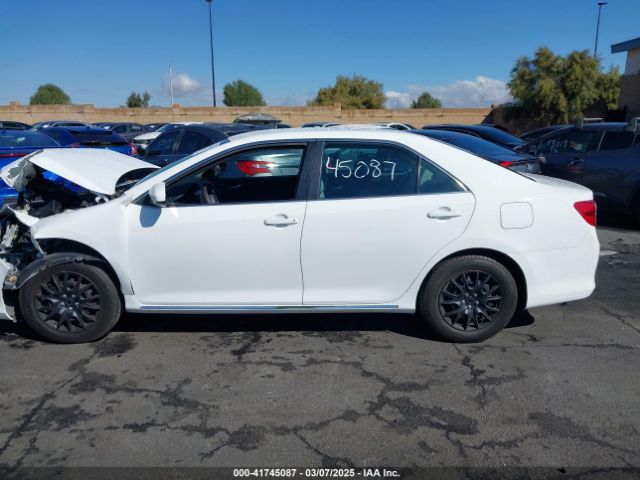 4T4BF1FK5ER439184 Toyota CAMRY LE