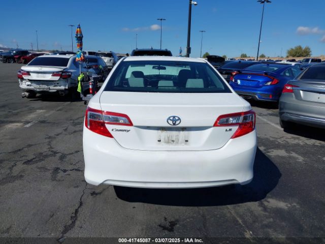 4T4BF1FK5ER439184 Toyota CAMRY LE