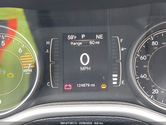 1C4PJLABXHW643669 Jeep Cherokee Sport Fwd