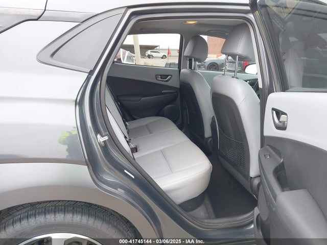 KM8K53A52KU382562 Hyundai Kona Ultimate