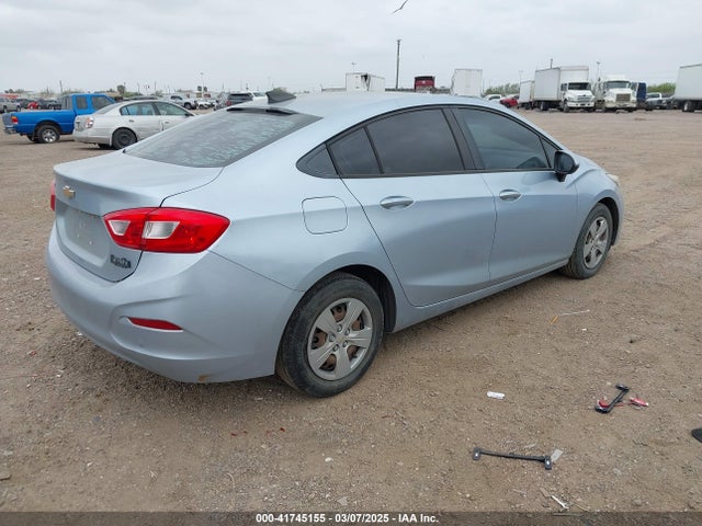 1G1BC5SM7H7186077 Chevrolet Cruze Ls Auto