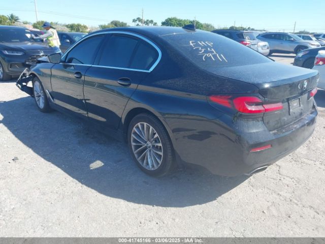WBA53BH02MCF77971 BMW 530I