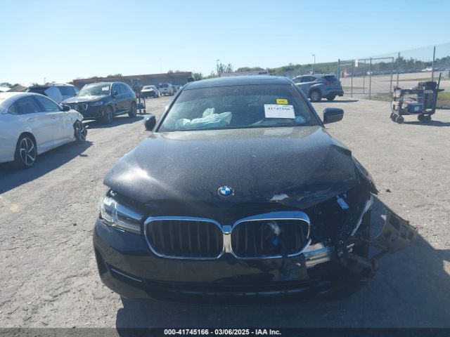 WBA53BH02MCF77971 BMW 530I
