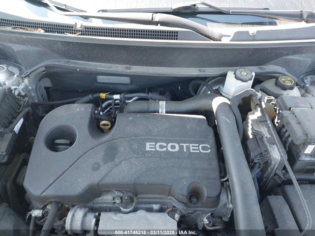 3GNAXUEV5KS670478 Chevrolet EQUINOX LT