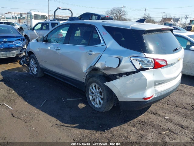 3GNAXUEV5KS670478 Chevrolet EQUINOX LT