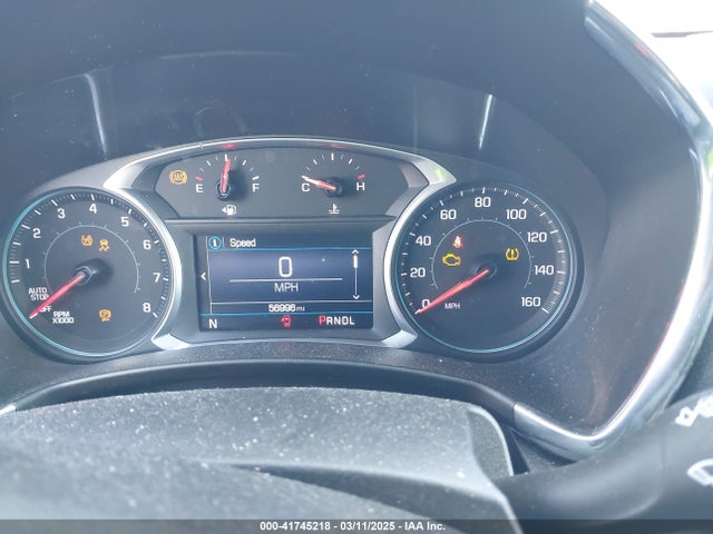3GNAXUEV5KS670478 Chevrolet EQUINOX LT
