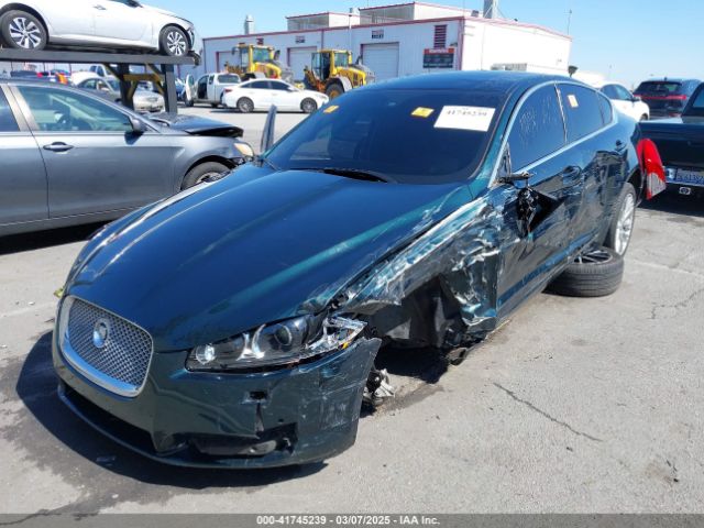 2013 JAGUAR XF SAJWA0E70D8S87474 Photo 5