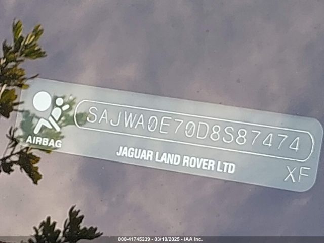 2013 JAGUAR XF SAJWA0E70D8S87474 Photo 8
