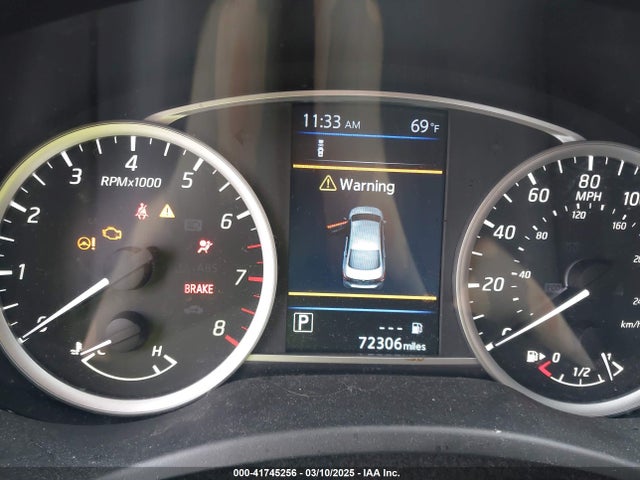 3N1AB7AP7KY425276 Nissan SENTRA SV