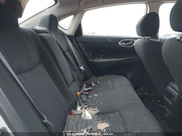 3N1AB7AP7KY425276 Nissan SENTRA SV