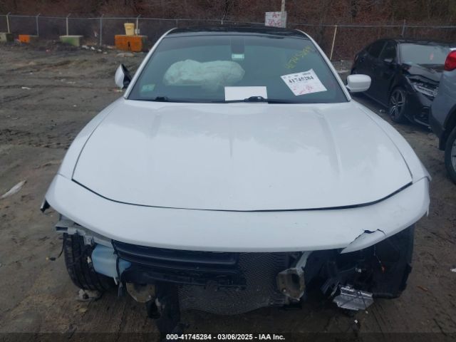 2C3CDXJG0HH587978 Dodge Charger Sxt Awd