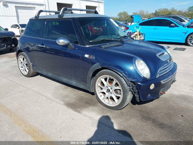 2006 MINI COOPER S WMWRE33566TL23135 Photo 0