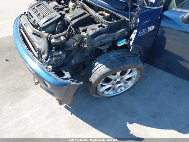 2006 MINI COOPER S WMWRE33566TL23135 Photo 5