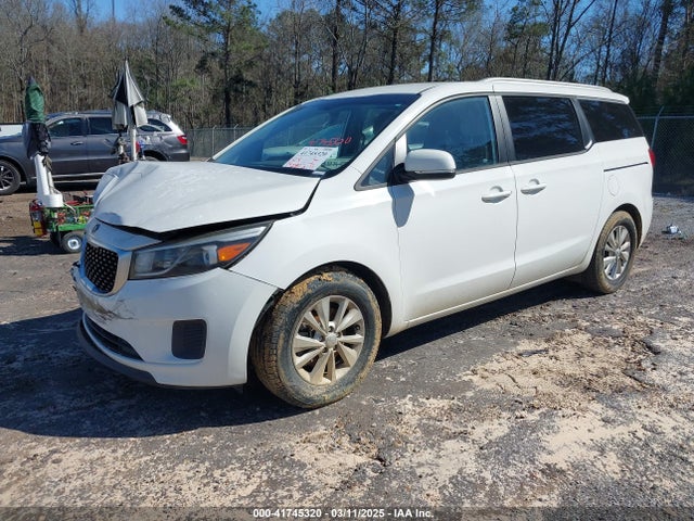 KNDMB5C15G6095661 KIA SEDONA LX