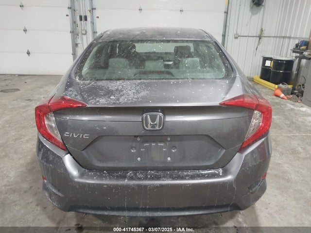 Honda Civic Lx 2018 19XFC2F57JE001932 Image 16