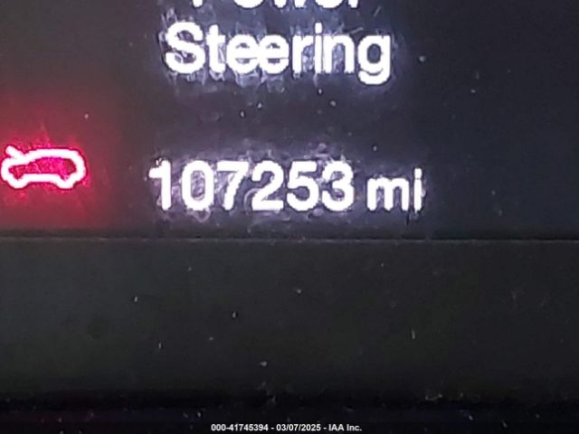 3C4NJCBB1JT257045 Jeep Compass Latitude Fwd