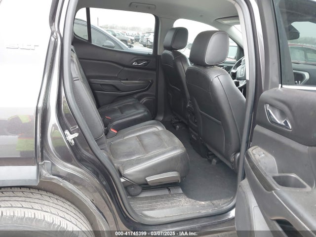 1GKKNMLA2JZ138226 GMC Acadia Slt-1