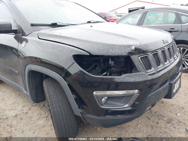 3C4NJDDB7HT636211 Jeep New Compass Trailhawk 4x4