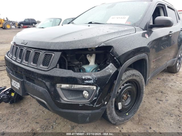 3C4NJDDB7HT636211 Jeep New Compass Trailhawk 4x4