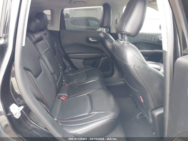 3C4NJDDB7HT636211 Jeep New Compass Trailhawk 4x4