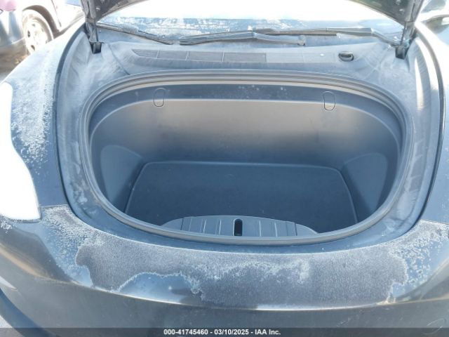 5YJ3E1EBXKF392147 Tesla Model 3 Long Range/performance