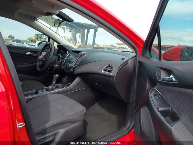 1G1BE5SM8H7205858 Chevrolet Cruze Lt Auto
