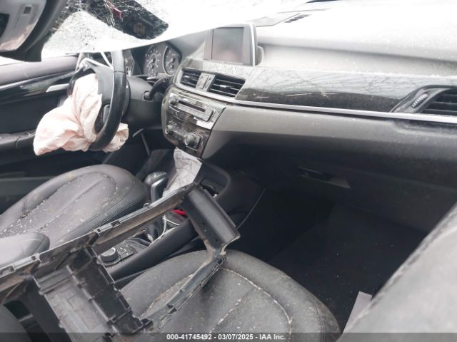 WBXHU7C33J5H39895 BMW X1 Sdrive28i