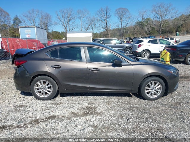 3MZBM1V79FM208826 Mazda pe