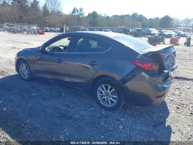3MZBM1V79FM208826 Mazda pe