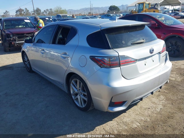 JTHKD5BH0E2193886 Lexus CT 200H