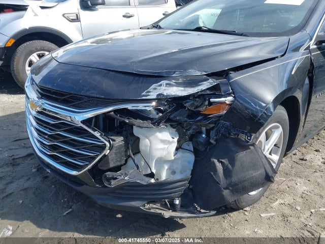 1G1ZB5ST0MF085665 Chevrolet Malibu Fwd Ls