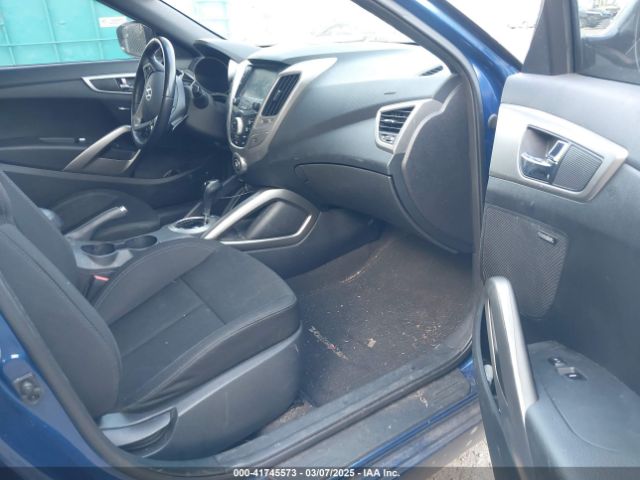 KMHTC6AD4HU312511 Hyundai Veloster Value Edition