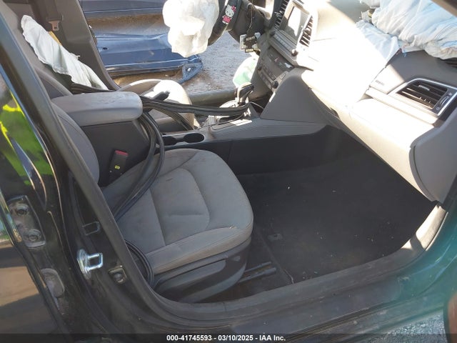 KMHD84LF3JU467128 Hyundai Elantra Value Edition