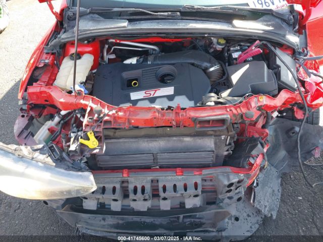 1FADP3L97GL261309 Ford FOCUS ST