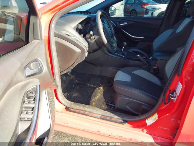 1FADP3L97GL261309 Ford FOCUS ST