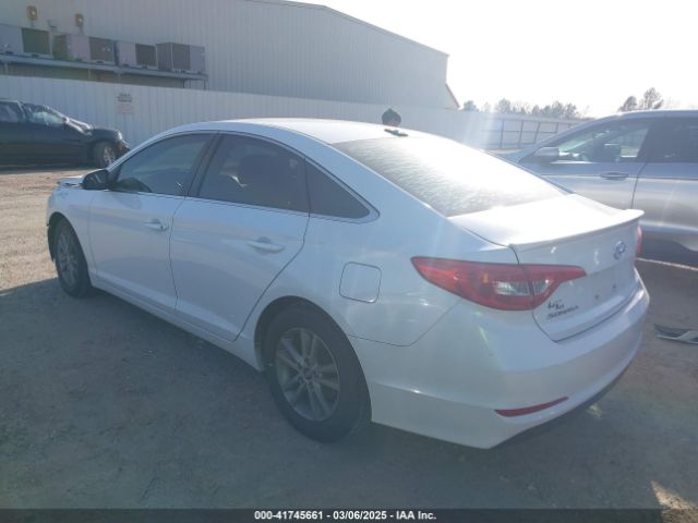 5NPE24AF1FH119231 Hyundai SONATA SE